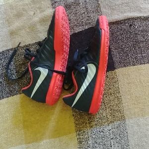 Boys Size 1 indoor soccer shoes